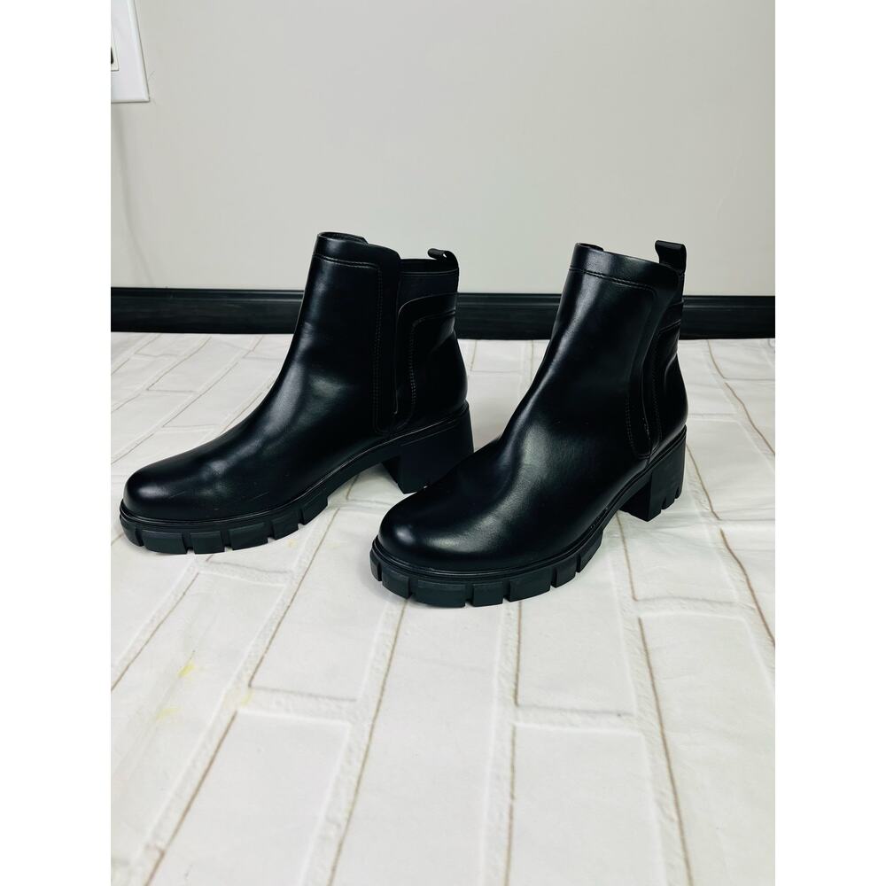 NEW chunky heel chelseat boots black faux leather sz 9